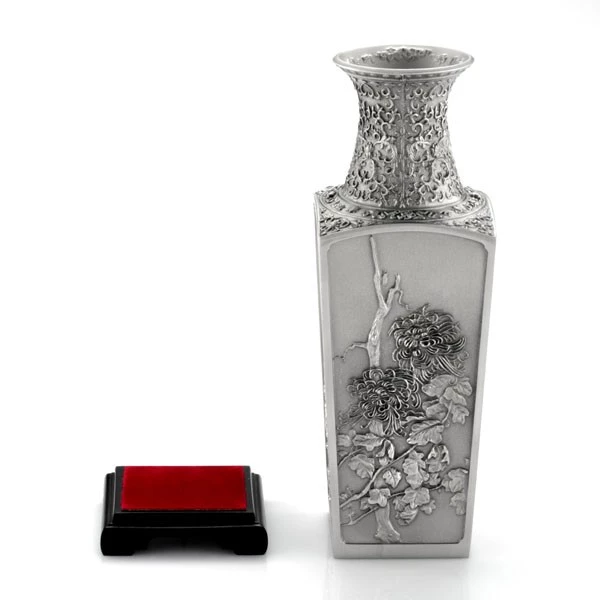 Four Seasons Vase SM - view 3