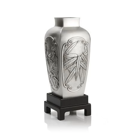 Four Gentlemen Vase SM - view 3