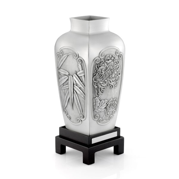 Four Gentlemen Vase LG