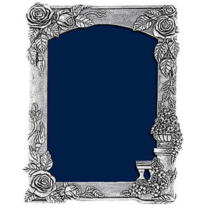 Moods & Memories Climbing Roses Photoframe 8R