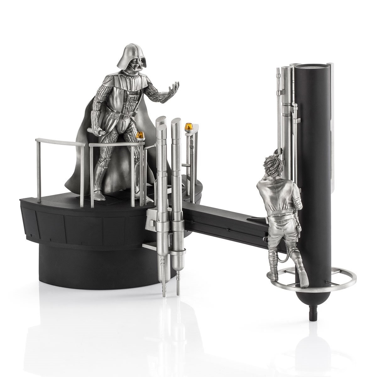 Limited Edition Luke vs Vader Dioramam - Star Wars