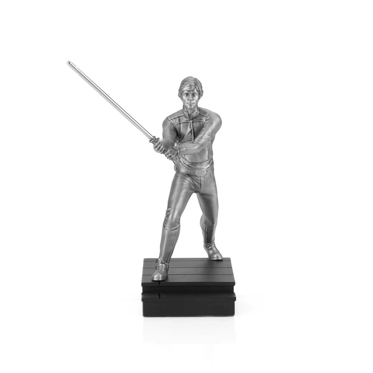 Royal Selangor Luke Skywalker Lightsaber Duel Figurine - main view