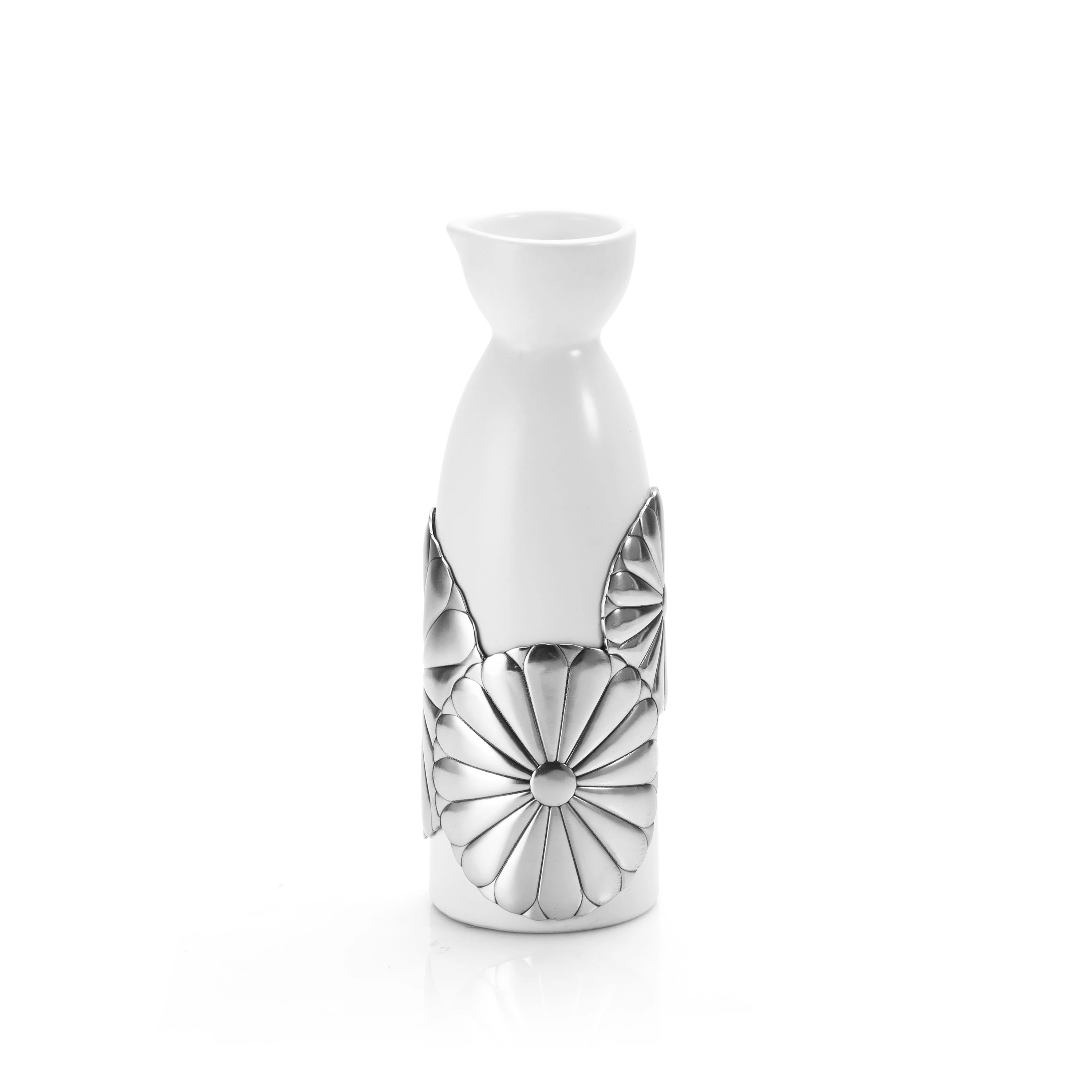 Hana Sake Flask - view 2