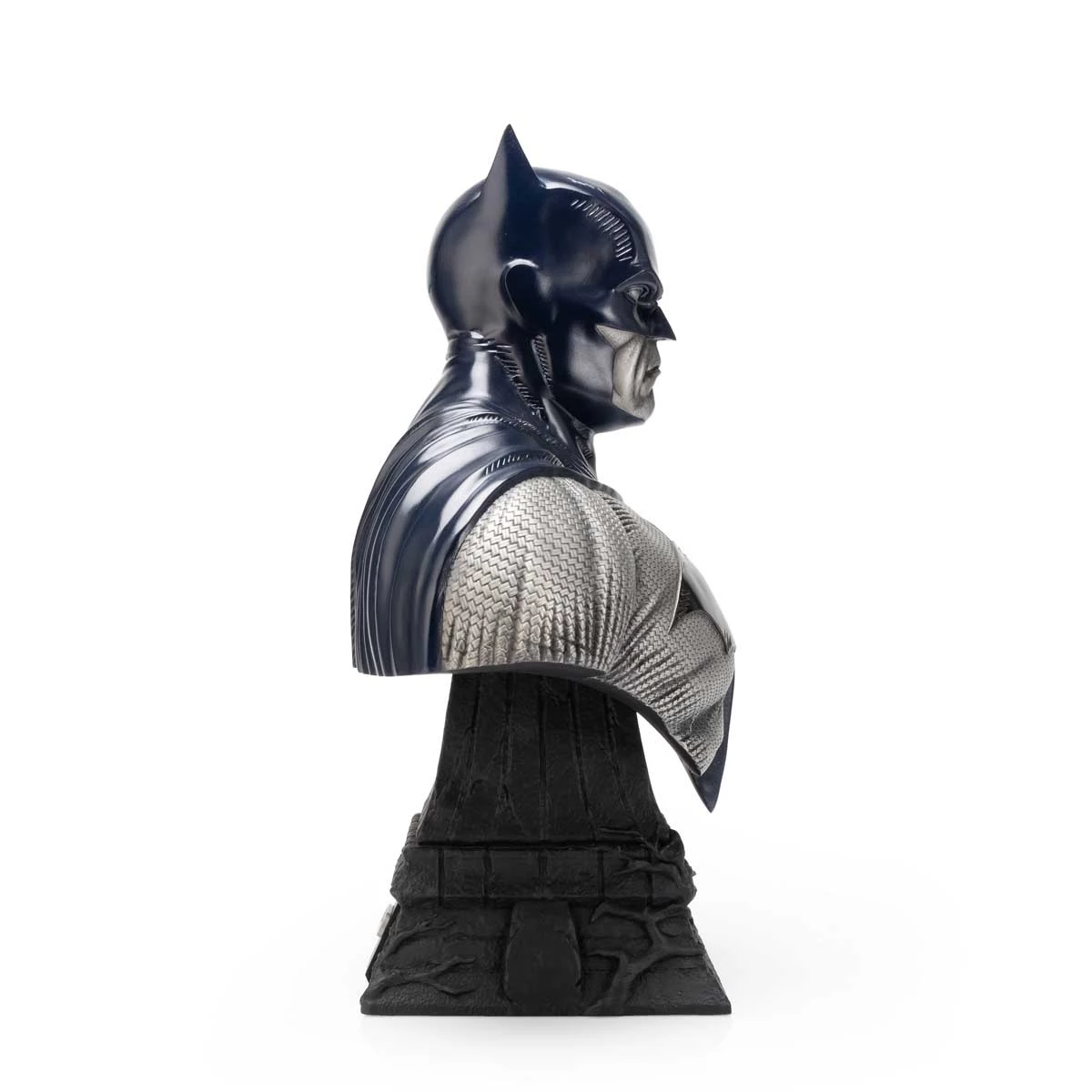 Limited Edition Batman Bust - view 5