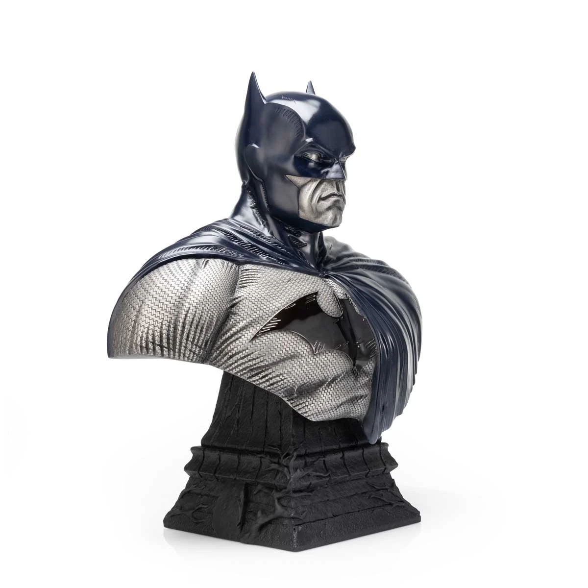 Limited Edition Batman Bust - view 6