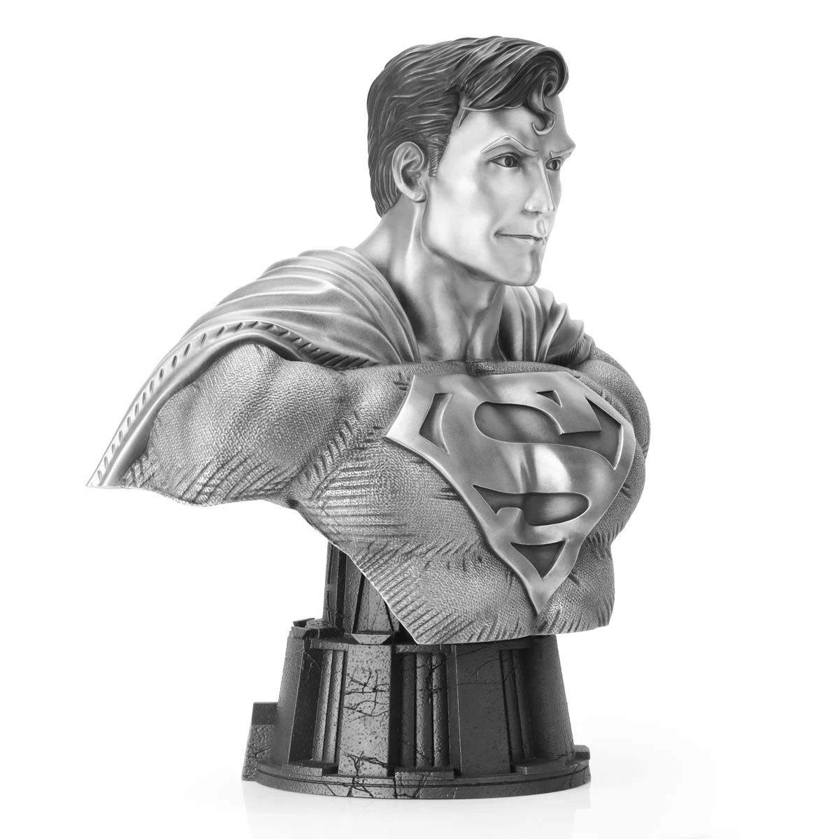 DC Limited Edition Superman Bust - view 7