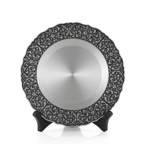 Classic Expressions Satin Plate LG