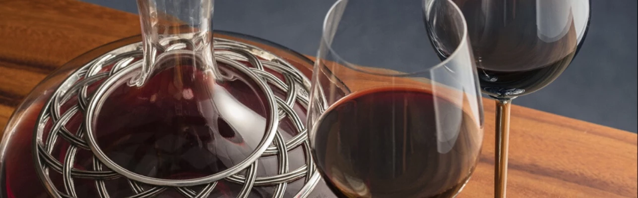 Wine & Bar