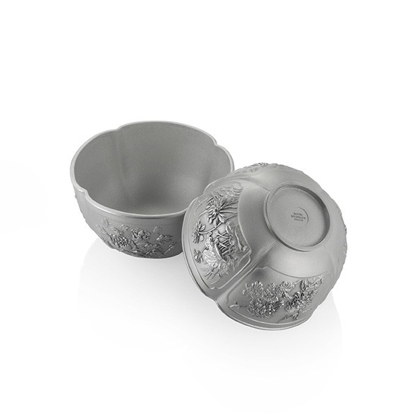 Four Seasons Bowl Pair in Wooden Gift Box
