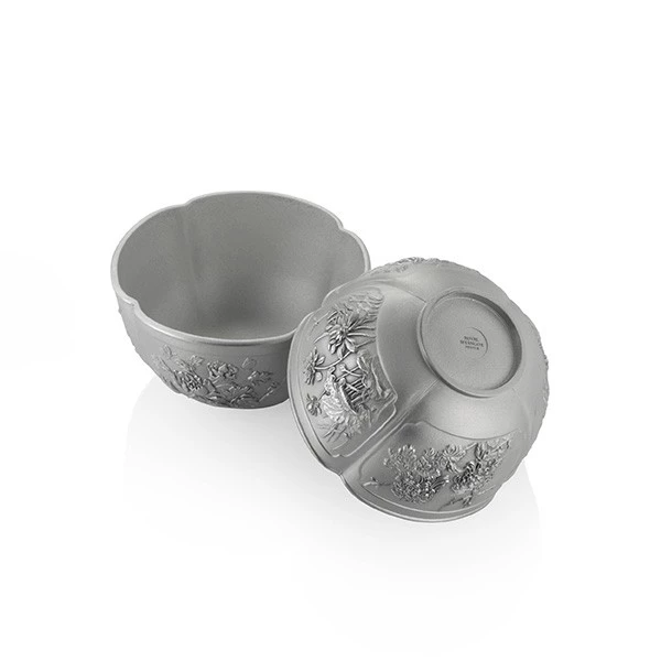 Four Seasons Bowl Pair in Wooden Gift Box - main view